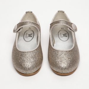 GLITTERY