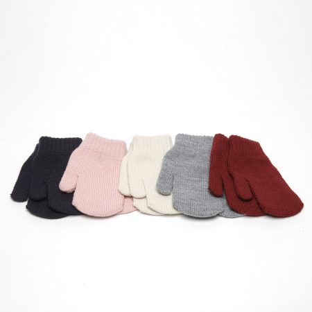WINTER MITTENS